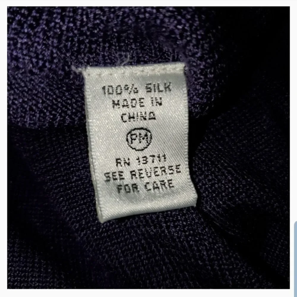 Valerie Stevens petites 100% silk sweater - Picture 3 of 7